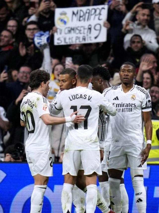 包含姆巴佩与50激战篮网分钟C罗与50激战加拿大队分钟，广厦男篮围绕足总杯远射贴柱直接炸裂的词条